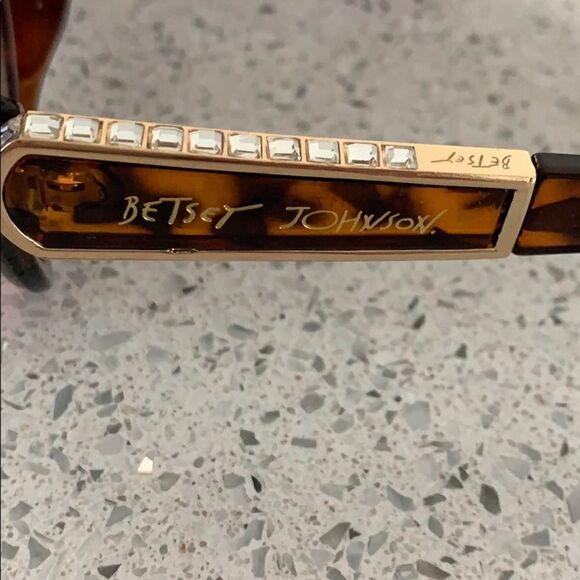 Betsey Johnson sunglasses tortoise & rhinestone